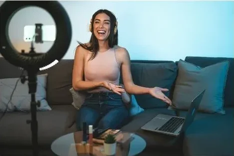 Plataforma de marketing digital para ganar dinero desde casa