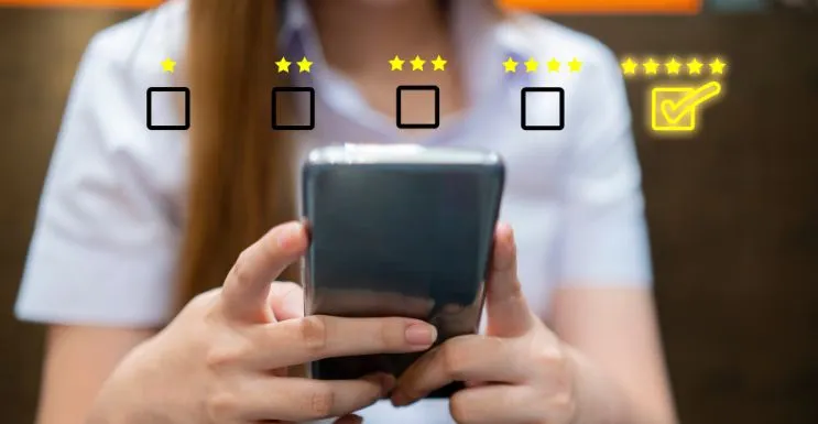 ganar dinero monetizando opiniones